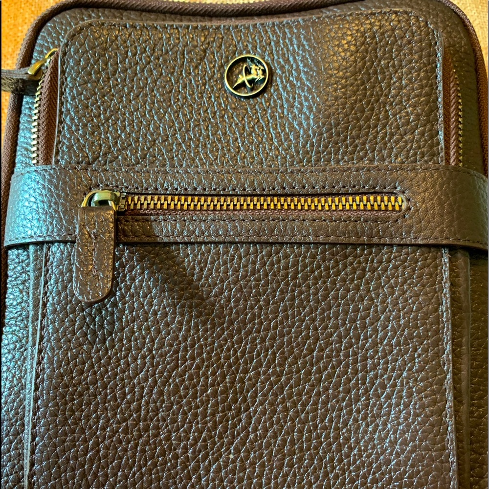 Real leather sholder bag for men.